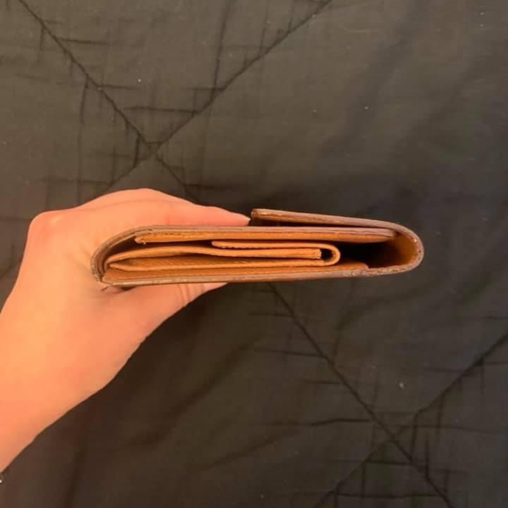 Louis Vuitton wallet - Picture 5 of 13